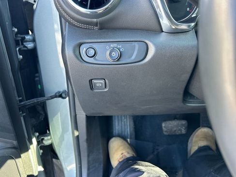 Used 2024 Chevrolet Blazer LT image 27