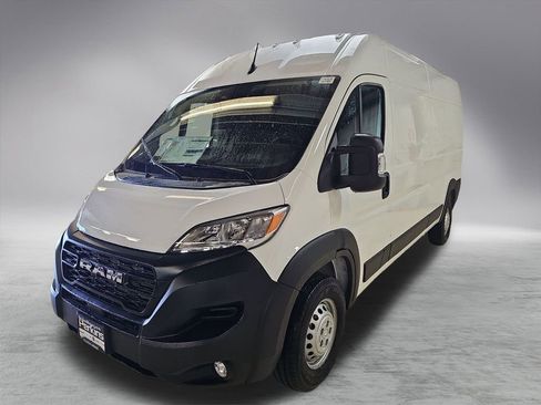 New 2026 RAM ProMaster 2500 w/ Convenience Group image 3