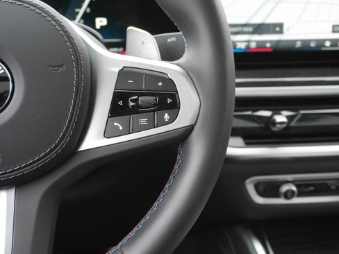 Certified 2026 BMW X6 M60i AWD/4WD image 20