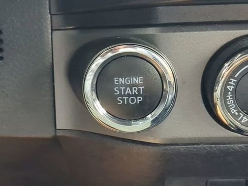 Certified 2021 Toyota Tacoma TRD Off-Road w/ TRD Premium Off Road Package AWD/4WD image 29