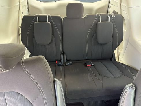 Used 2024 Chrysler Voyager LX FWD image 30