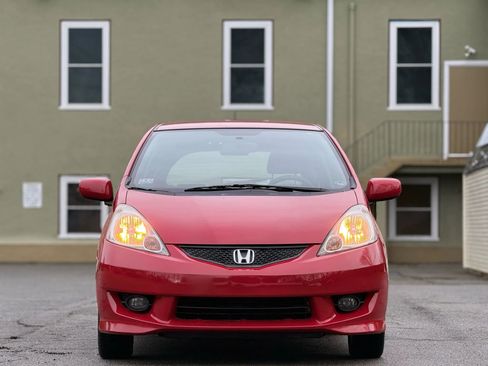 Used 2010 Honda Fit Sport image 2