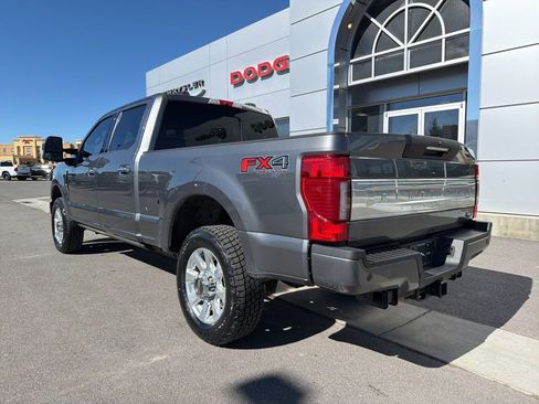 Used 2022 Ford F350 Platinum image 4