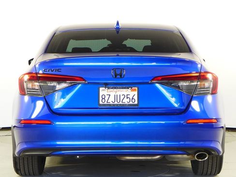 Used 2022 Honda Civic Sport image 8