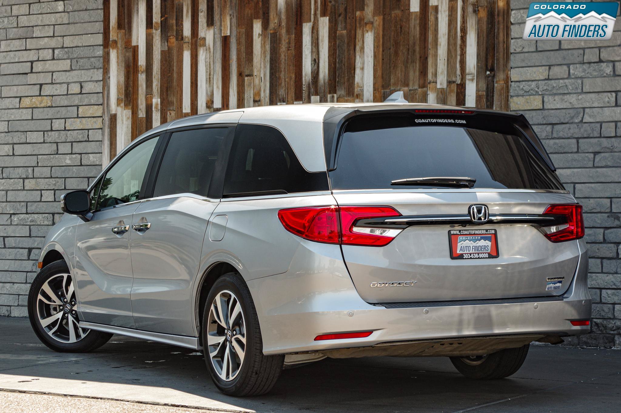 Used 2024 Honda Odyssey Touring image 4