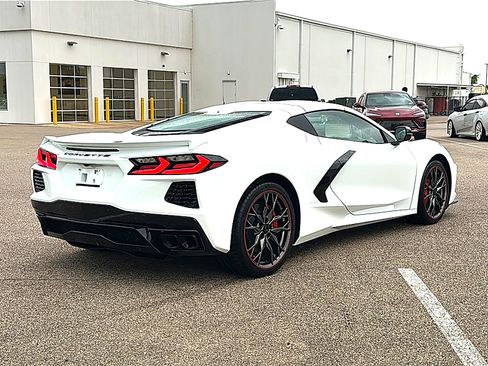 Used 2026 Chevrolet Corvette Stingray Coupe w/ Battery Protection Package RWD image 8