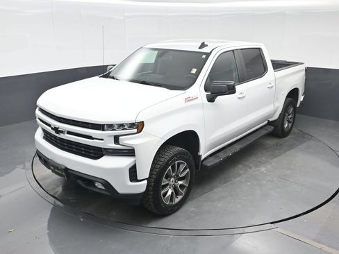 Used 2022 Chevrolet Silverado 1500 RST w/ Z71 Off-Road Package AWD/4WD image 16