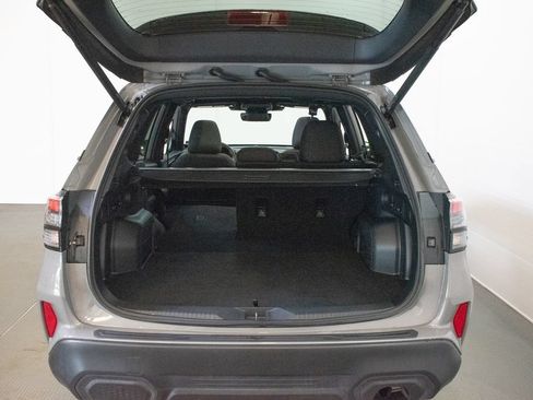 Used 2026 Subaru Forester Premium AWD/4WD image 25