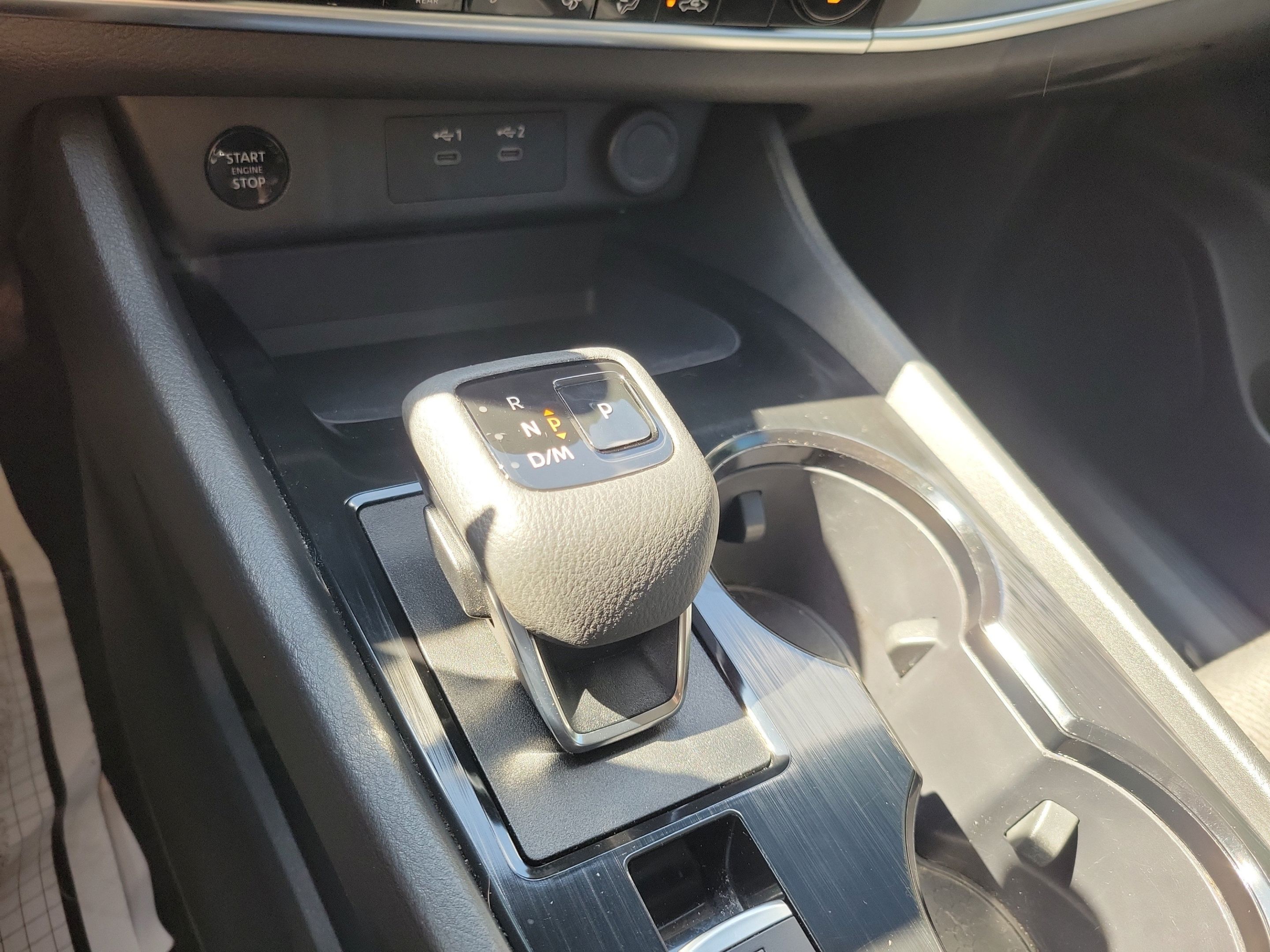 Used 2024 Nissan Rogue SV FWD image 27