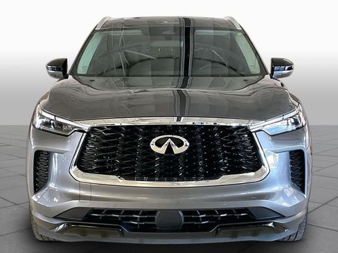 Used 2023 INFINITI QX60 Luxe w/ Vision Package FWD image 3