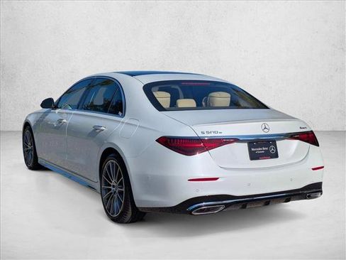 New 2026 Mercedes-Benz S 580e 4MATIC Sedan image 9
