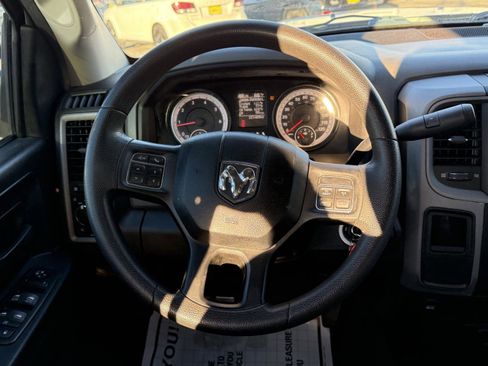 Used 2015 RAM 2500 Tradesman w/ Chrome Appearance Group image 19