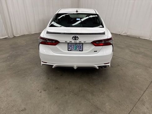 Used 2023 Toyota Camry SE image 31