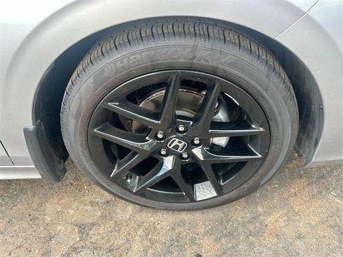 Used 2024 Honda Civic Sport image 18