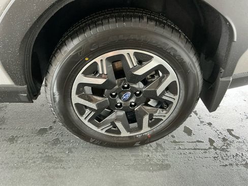 Certified 2025 Subaru Forester Premium image 22