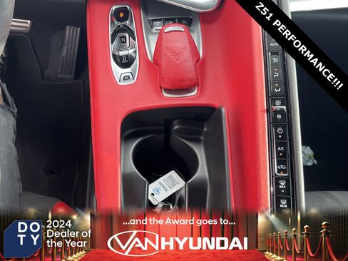 Used 2021 Chevrolet Corvette Stingray w/ Z51 Performance Package image 34