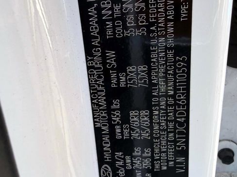 Used 2024 Hyundai Santa Cruz SEL w/ Activity Package FWD image 18