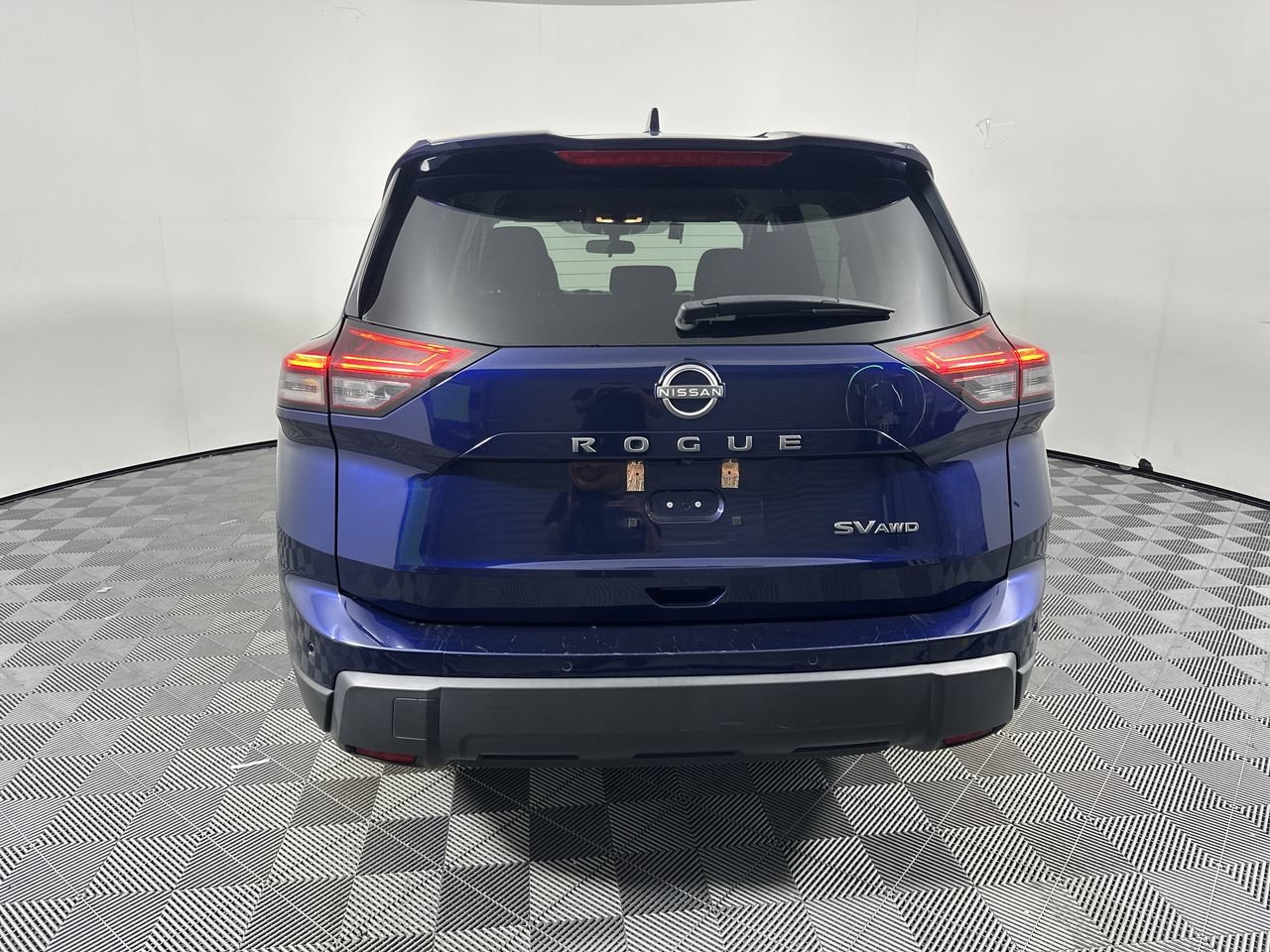 Used 2024 Nissan Rogue SV AWD/4WD image 20