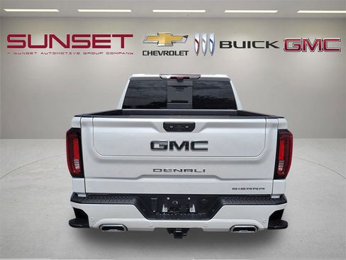 Certified 2024 GMC Sierra 1500 Denali Ultimate AWD/4WD image 5