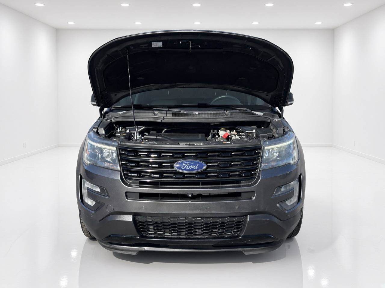Used 2017 Ford Explorer Sport w/ Equipment Group 401A AWD/4WD image 9