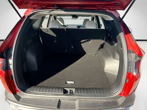 New 2026 Hyundai Tucson SE image 18