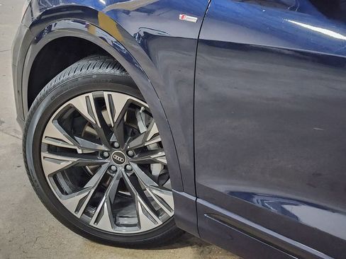 Used 2025 Audi Q8 Premium Plus image 23