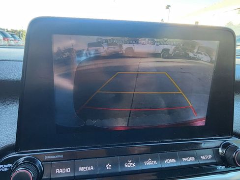 Used 2019 Kia Forte S w/ S Premium Package FWD image 17