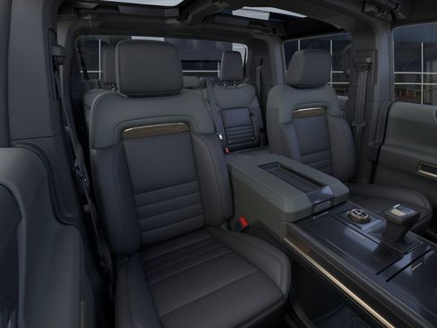 New 2025 GMC Hummer EV 2X w/ Extreme Off-Road Package image 16