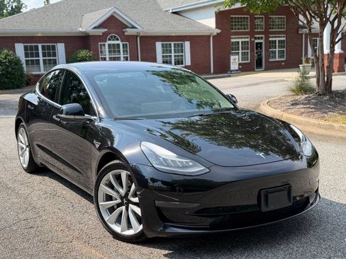 Used 2018 Tesla Model 3 Long Range RWD image 7