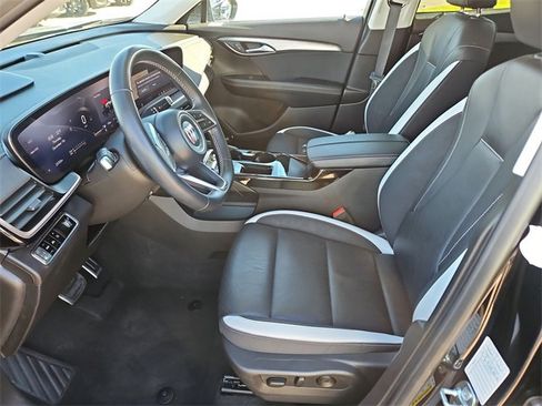 Used 2024 Buick Envision Sport Touring image 19