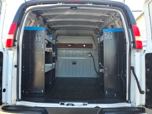 Used 2015 Chevrolet Express 2500 2500 image 5