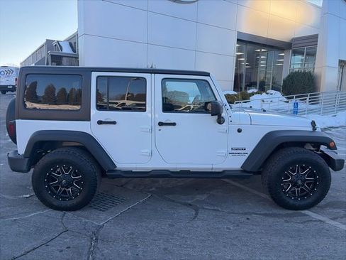 Used 2017 Jeep Wrangler Unlimited Sport w/ Quick Order Package 24S image 8