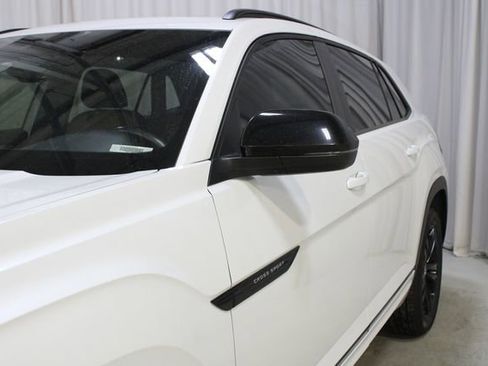 Used 2023 Volkswagen Atlas Cross Sport SEL R-Line image 36