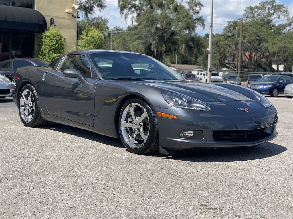 Used 2009 Chevrolet Corvette Coupe w/ Preferred Equipment Group RWD image 12