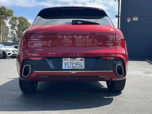 Used 2025 Genesis GV70 2.5T image 10