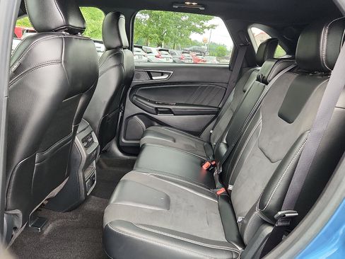 Used 2020 Ford Edge ST w/ Equipment Group 401A AWD/4WD image 10