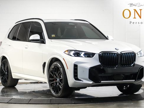 Used 2026 BMW X5 sDrive40i w/ M Sport Package RWD image 1