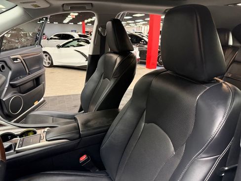 Used 2022 Lexus RX 450h AWD w/ Premium Package image 34