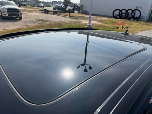 Used 2026 Audi Q8 Premium image 5