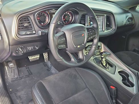 Used 2023 Dodge Challenger GT w/ Plus Package image 10