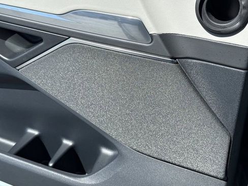 New 2026 Lincoln Navigator L Reserve image 33