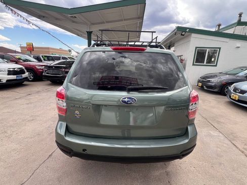 Used 2014 Subaru Forester 2.5i Premium w/ Popular Package #2 AWD/4WD image 4