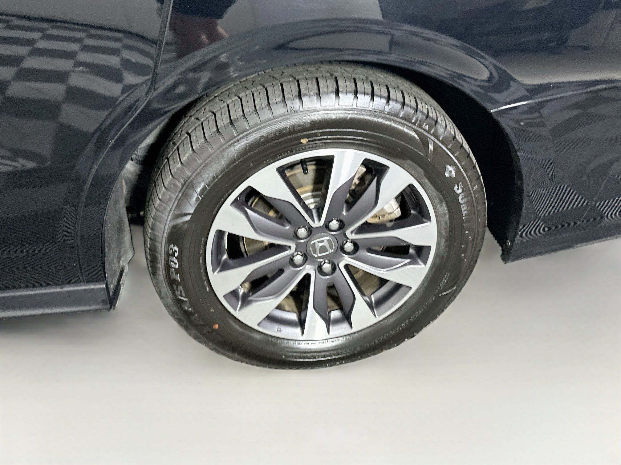 Used 2024 Honda Odyssey EX-L image 11