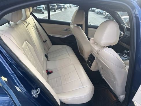 Used 2021 BMW 330i xDrive Sedan w/ Premium Package image 19