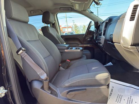 Used 2015 GMC Sierra 1500 SLE w/ SLE Value Package image 22