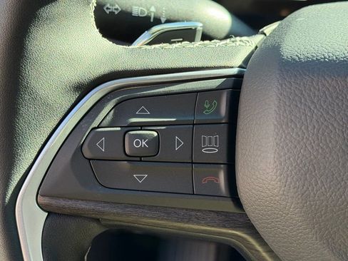 New 2026 Jeep Grand Cherokee Limited image 18