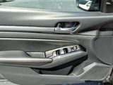 Used 2024 Nissan Altima 2.5 SR image 3
