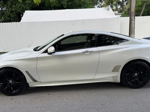 Used 2017 INFINITI Q60 3.0t w/ Cargo Package RWD image 3