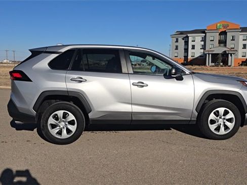 Used 2023 Toyota RAV4 LE image 5