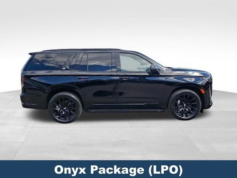 Used 2021 Cadillac Escalade Sport w/ Driver Assist Tech Package AWD/4WD image 9